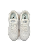 Curve Runner Lace