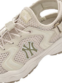 CARGO CHUNKY SANDALS
