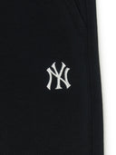 Basic Small Logo Straight Pants