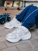 CURVE RUNNER