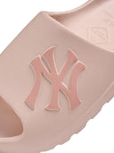 Skipper Slide