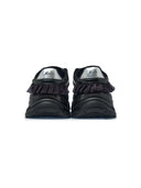 Curve Runner Lace