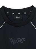 Street Basic Woven Big Logo Artwork T-shirt