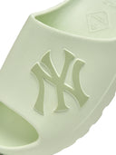 Skipper Slide