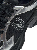 Curve Runner Lace