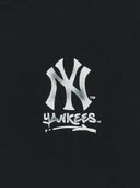 Women's Basic Street Logo Crop T-shrts