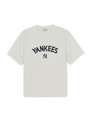 Lettering Logo Point Semi Over-Fit T-shirts
