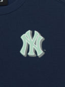 SPORTIVE MONOGRAM SQUARE ARTWORK T-shirt