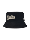 Varsity Boucle Cursive Bucket Hat