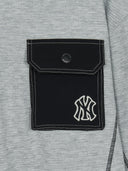 Basic Outdoor Pocket Sweatshirt