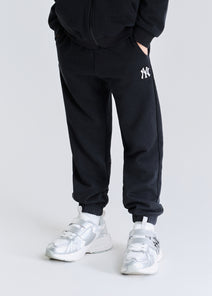 Basic Small Logo Pants