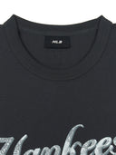 Mlb Hannam Cursive Logo T-shirt