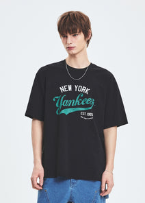 Varsity Vintage Graphic Over Fit T-shirt